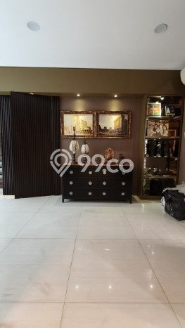 Rumah Mewah LB 900m2 Siap Huni Desain Elegan di Alam Sutera, Tangerang Rumah Mewah LB 900m2 Siap Huni Desain Elegan di Alam Sutera, Tangerang