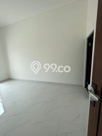 Rumah Elit LB 173m2 Siap Pakai Desain Elegan di BSD Kencana Loka, Tangerang Rumah Elit LB 173m2 Siap Pakai Desain Elegan di BSD Kencana Loka, Tangerang
