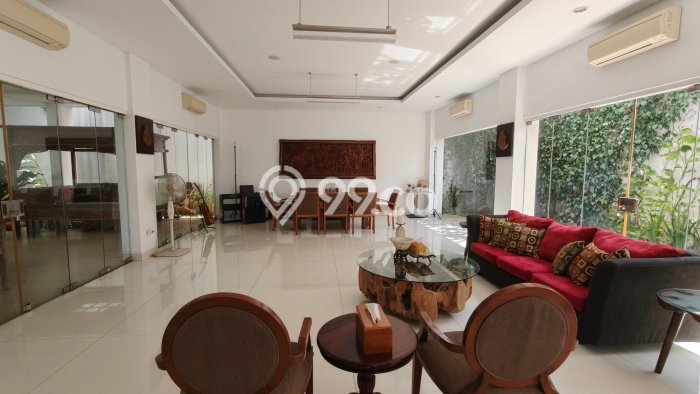 Dijual Rumah Mewah Elegan Dengan View Cantik di Alam Sutera, Tangerang Dijual Rumah Mewah Elegan Dengan View Cantik di Alam Sutera, Tangerang