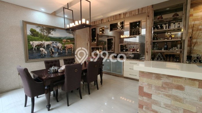 Rumah Mewah LB 900m2 Siap Huni Desain Elegan di Alam Sutera, Tangerang Rumah Mewah LB 900m2 Siap Huni Desain Elegan di Alam Sutera, Tangerang