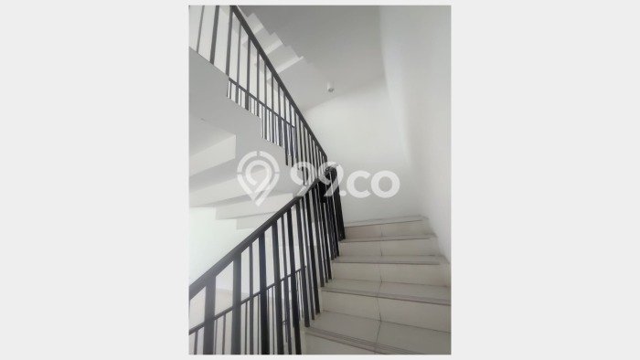 Unit Ruko Dijual di Tangerang LT 198m2 & LB 714m2 Unit Ruko Dijual di Tangerang LT 198m2 & LB 714m2