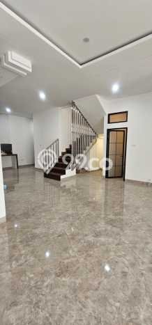 Siap Huni Rumah Mewah 4 Kamar di BSD Dekat ke Mana Saja Siap Huni Rumah Mewah 4 Kamar di BSD Dekat ke Mana Saja