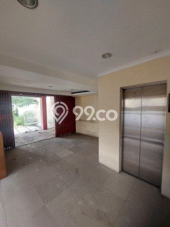 Ruko Dijual di Jakarta Pusat LT 267m2 & LB 1000m2 Lokasi Terbaik! Ruko Dijual di Jakarta Pusat LT 267m2 & LB 1000m2 Lokasi Terbaik!
