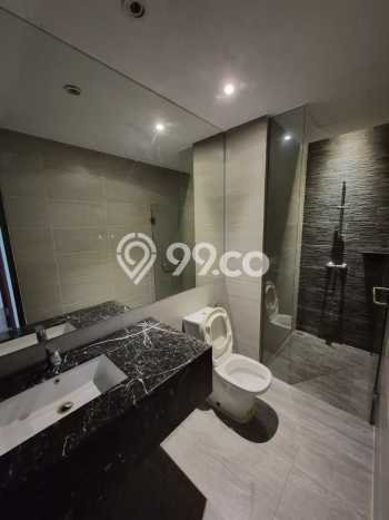 For Sale! Premium House LT 107m2 Desain Elegan di Kemang For Sale! Premium House LT 107m2 Desain Elegan di Kemang