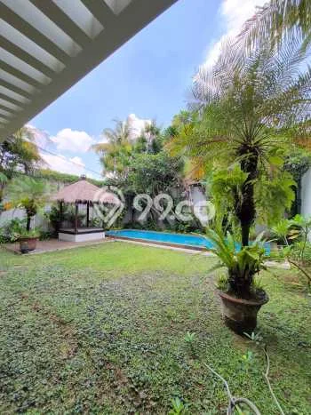 Rumah Sewa Jakarta Selatan LT 674m2 LB 600m2 Area Kemang Rumah Sewa Jakarta Selatan LT 674m2 LB 600m2 Area Kemang