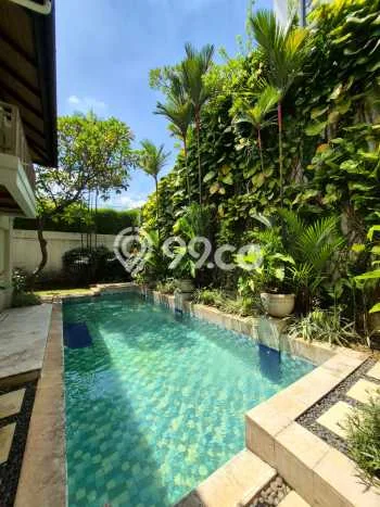 Rumah Disewakan Jakarta Selatan LT 450m2 LB 400m2 Area Kemang Rumah Disewakan Jakarta Selatan LT 450m2 LB 400m2 Area Kemang