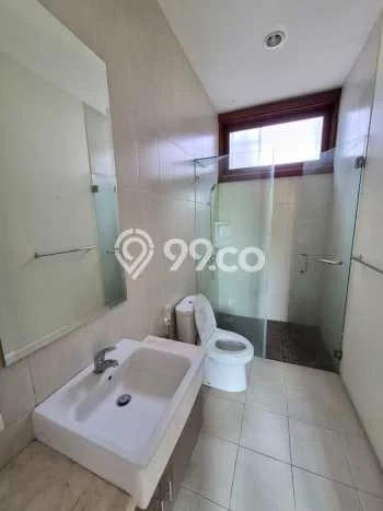 Rumah Kontrakan Jakarta Selatan LT 460m2 LB 500m2 Kawasan Cipete Rumah Kontrakan Jakarta Selatan LT 460m2 LB 500m2 Kawasan Cipete