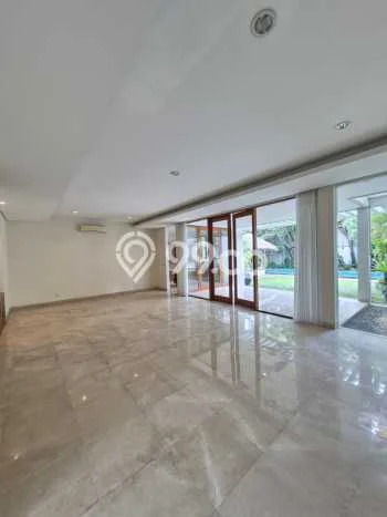 Rumah Sewa Jakarta Selatan LT 674m2 LB 600m2 Area Kemang Rumah Sewa Jakarta Selatan LT 674m2 LB 600m2 Area Kemang