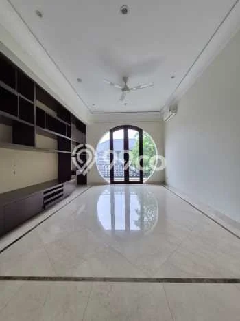 Rumah Kontrakan Jakarta Selatan LT 400m2 LB 550m2 Area Pejaten Rumah Kontrakan Jakarta Selatan LT 400m2 LB 550m2 Area Pejaten
