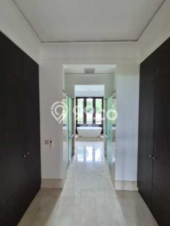 Rumah sewa siap huni 6 KT di Kemang, Jakarta Selatan Rumah sewa siap huni 6 KT di Kemang, Jakarta Selatan