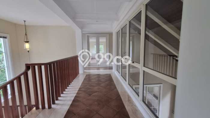 Hunian Minimalis Untuk Disewakan di Kemang Jakarta Selatan 5 KT & 4 KM Hunian Minimalis Untuk Disewakan di Kemang Jakarta Selatan 5 KT & 4 KM