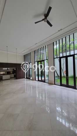 Rumah sewa siap huni 6 KT di Kemang, Jakarta Selatan Rumah sewa siap huni 6 KT di Kemang, Jakarta Selatan