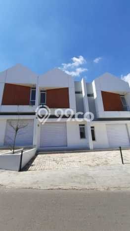 Untuk Dijual! Ruko di Cibaduyut Bandung LT 60m2 / LB 72m2 Kawasan Strategis Untuk Dijual! Ruko di Cibaduyut Bandung LT 60m2 / LB 72m2 Kawasan Strategis