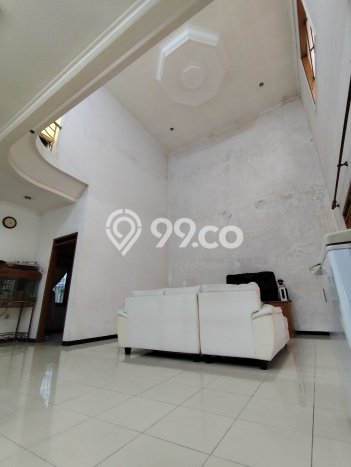 For Sale! Luxury House LT 255m2 Desain Elegan di Taman Kopo Indah For Sale! Luxury House LT 255m2 Desain Elegan di Taman Kopo Indah