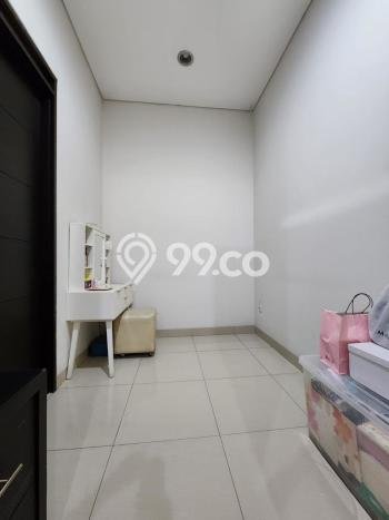 For Sale! Premium House LT 133m2 Desain Elegan di Singgasana For Sale! Premium House LT 133m2 Desain Elegan di Singgasana