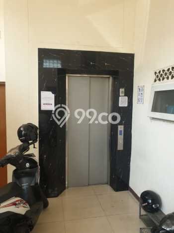 Dijual Kost Strategis di Tanah Abang, Jakarta Pusat 67 KT, 69 KM, Luas Bangunan 1350m2 Dijual Kost Strategis di Tanah Abang, Jakarta Pusat 67 KT, 69 KM, Luas Bangunan 1350m2