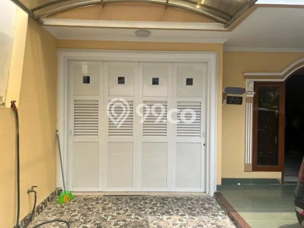 Hunian Elit LB 340m2 Siap Pakai Desain Elegan di Taman Palem, Jakarta Barat Hunian Elit LB 340m2 Siap Pakai Desain Elegan di Taman Palem, Jakarta Barat