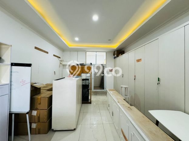 FOR SALE! Ruko di Tebet Jakarta Selatan, LT 63m2, LB 238m2 FOR SALE! Ruko di Tebet Jakarta Selatan, LT 63m2, LB 238m2