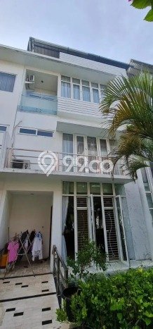 Best Deal Hunian Premium Ideal dan Luas di Kemayoran, Jakarta Pusat Best Deal Hunian Premium Ideal dan Luas di Kemayoran, Jakarta Pusat