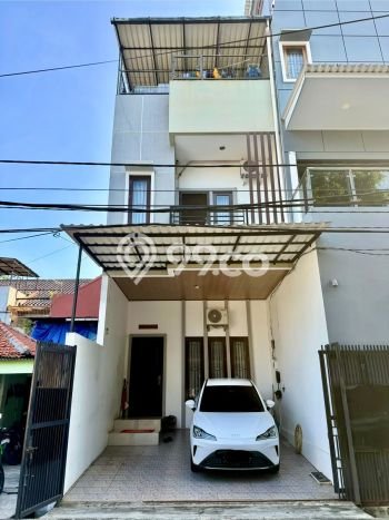 Dijual Rumah Mewah Elegan Dengan View Eksklusif di Jelambar, Jakarta Barat Dijual Rumah Mewah Elegan Dengan View Eksklusif di Jelambar, Jakarta Barat