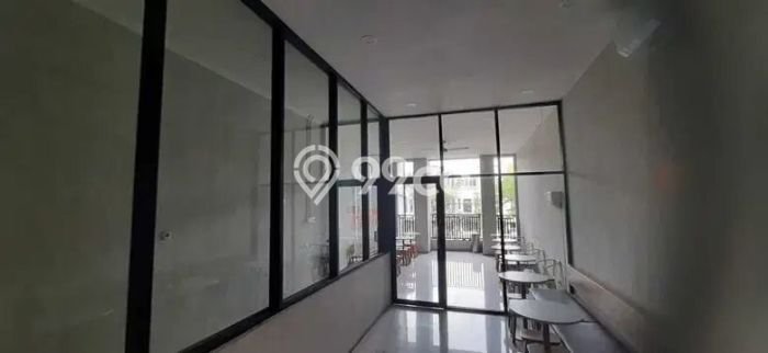 Ruko Dijual di Kelapa Gading LT 67m2, LB 135m2 Solusi Investasi Cerdas Ruko Dijual di Kelapa Gading LT 67m2, LB 135m2 Solusi Investasi Cerdas