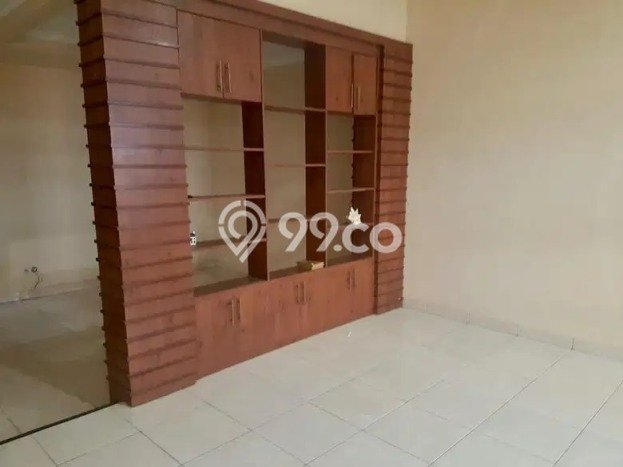 Rumah Strategis Minimalis Lb 250m2 di Kebon Jeruk, Jakarta Barat Rumah Strategis Minimalis Lb 250m2 di Kebon Jeruk, Jakarta Barat