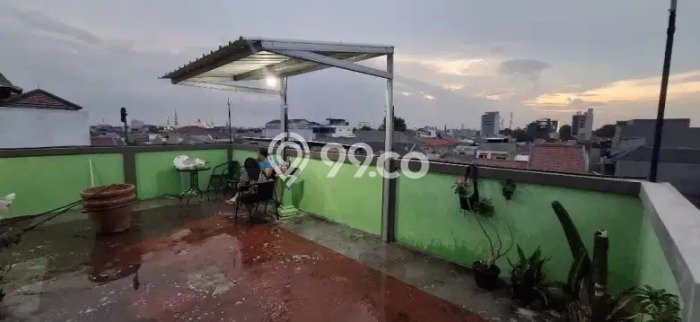 Dijual Rumah Strategis Bagus Punya 5 KT di Kebon Jeruk Jakarta Barat SHM Dijual Rumah Strategis Bagus Punya 5 KT di Kebon Jeruk Jakarta Barat SHM