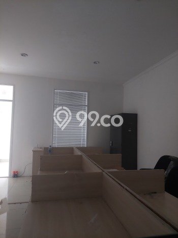 Area Ramai! Ruko Dijual di Tebet untuk Bisnis Luas Bangunan 180m2 Area Ramai! Ruko Dijual di Tebet untuk Bisnis Luas Bangunan 180m2