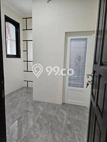 Dijual Cepat Rumah Favorit Siap Huni LB 154m2 di Kelapa Gading, Jakarta Utara Dijual Cepat Rumah Favorit Siap Huni LB 154m2 di Kelapa Gading, Jakarta Utara