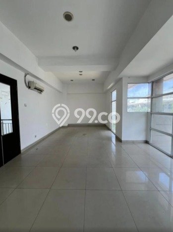 Jual Rumah Luas Megah Dengan View Cantik di Pluit, Jakarta Utara Jual Rumah Luas Megah Dengan View Cantik di Pluit, Jakarta Utara