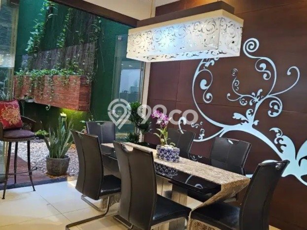 For Sale! Premium House LT 288m2 Desain Modern di Bandengan For Sale! Premium House LT 288m2 Desain Modern di Bandengan