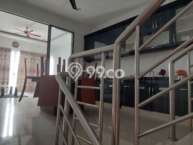 PREMIUM LIVING! Rumah di Pademangan, 3 KM, Kawasan Prospektif, LT 84m² Bangunan 252m² PREMIUM LIVING! Rumah di Pademangan, 3 KM, Kawasan Prospektif, LT 84m² Bangunan 252m²