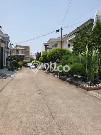 Rumah Elit LB 240m2 Siap Huni Desain Elegan di Pluit, Jakarta Utara Rumah Elit LB 240m2 Siap Huni Desain Elegan di Pluit, Jakarta Utara