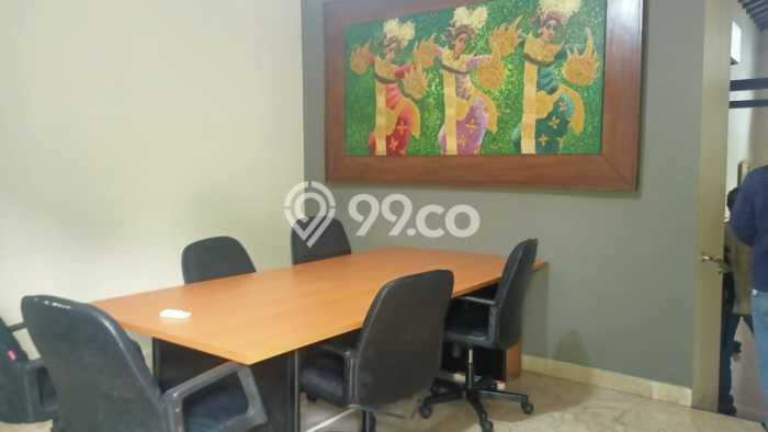 Rumah Elit Modern Tanpa Renovasi di Kuningan Jakarta Selatan Rumah Elit Modern Tanpa Renovasi di Kuningan Jakarta Selatan