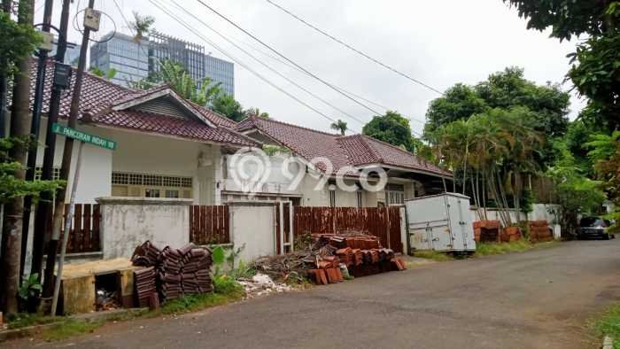Hunian Mewah Siap Huni LT 350m2 di Pancoran, Jakarta Selatan Hunian Mewah Siap Huni LT 350m2 di Pancoran, Jakarta Selatan