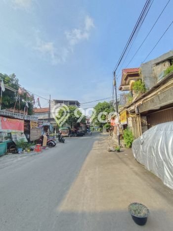 Rumah Mewah LB 250m2 Siap Pakai Desain Elegan di Kayu Putih, Jakarta Timur Rumah Mewah LB 250m2 Siap Pakai Desain Elegan di Kayu Putih, Jakarta Timur