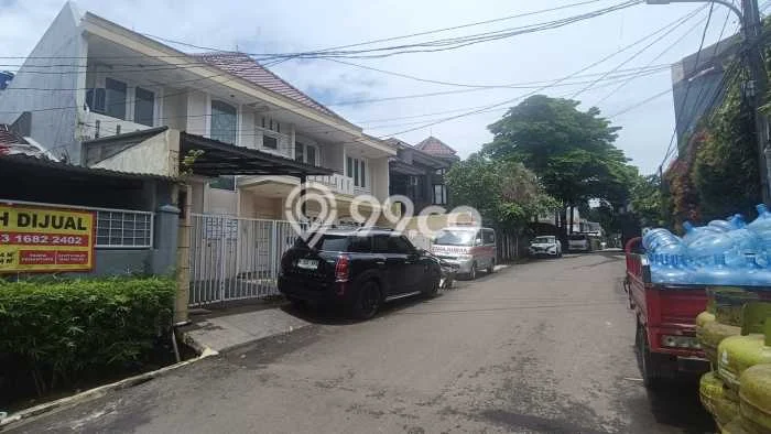 Rumah Elit Modern Siap Huni di Kemang Jakarta Selatan Rumah Elit Modern Siap Huni di Kemang Jakarta Selatan