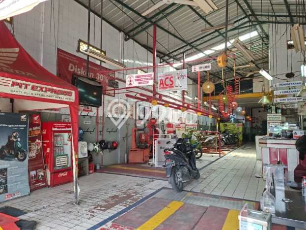Unit Ruko Dijual di Jakarta Timur LT 175m2 & LB 200m2 Unit Ruko Dijual di Jakarta Timur LT 175m2 & LB 200m2