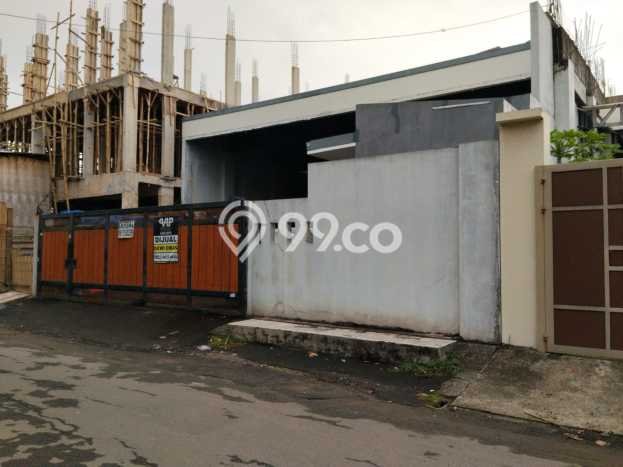 Jual Rumah Luas Megah Dengan View Cantik di Kalideres, Jakarta Barat Jual Rumah Luas Megah Dengan View Cantik di Kalideres, Jakarta Barat