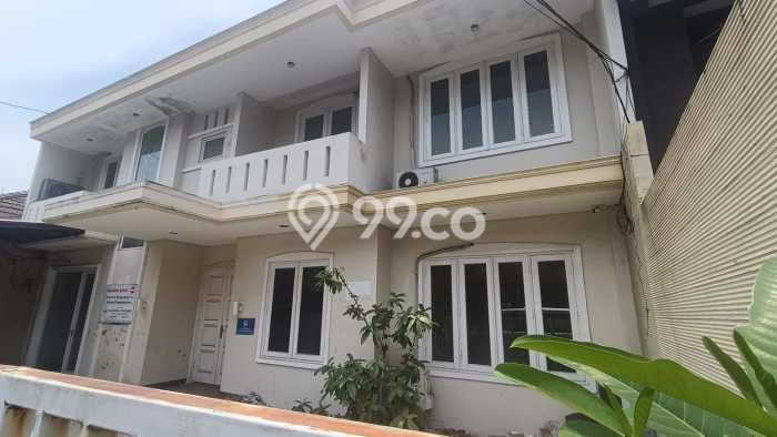 Rumah Elit Modern Siap Huni di Kemang Jakarta Selatan Rumah Elit Modern Siap Huni di Kemang Jakarta Selatan