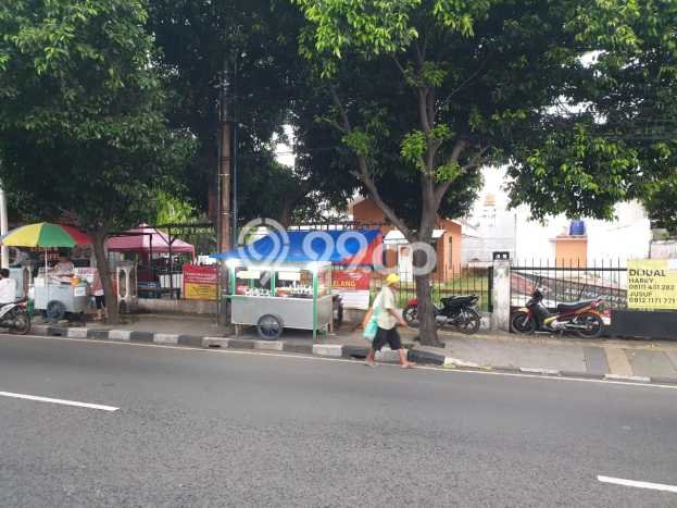 Lahan Dijual Lokasi Strategis di Jakarta Timur dengan Luas 690m2 Lahan Dijual Lokasi Strategis di Jakarta Timur dengan Luas 690m2