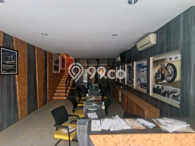 Ruko Dijual di Prime Area Jakarta Selatan Luas 130m2 Ruko Dijual di Prime Area Jakarta Selatan Luas 130m2