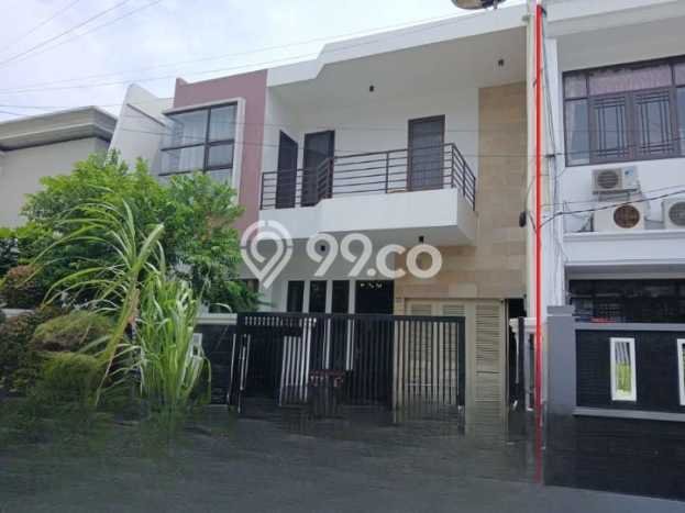 Rumah Elit LB 240m2 Siap Huni Desain Elegan di Pluit, Jakarta Utara Rumah Elit LB 240m2 Siap Huni Desain Elegan di Pluit, Jakarta Utara