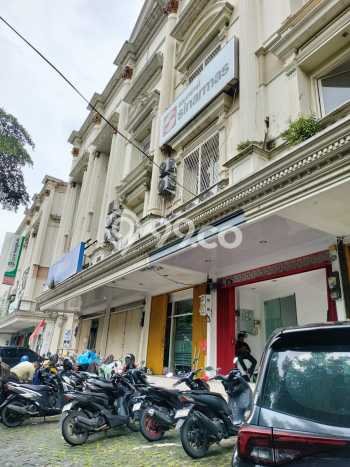 Untuk Dijual Ruko di Tebet, Jakarta Selatan Harga Penawaran Spesial Untuk Dijual Ruko di Tebet, Jakarta Selatan Harga Penawaran Spesial