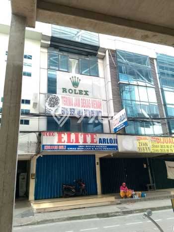 Ruko Dijual di Jakarta Selatan LT 70m2 & LB 120m2 Lokasi Terbaik! Ruko Dijual di Jakarta Selatan LT 70m2 & LB 120m2 Lokasi Terbaik!