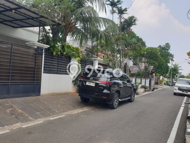 Siap Huni Rumah Mewah 4 Kamar di Cempaka Putih Dekat ke Mana Saja Siap Huni Rumah Mewah 4 Kamar di Cempaka Putih Dekat ke Mana Saja