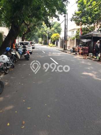 Dijual Hunian Mewah dengan Fasilitas Sekitar Lengkap di Menteng, Jakarta Pusat Dijual Hunian Mewah dengan Fasilitas Sekitar Lengkap di Menteng, Jakarta Pusat