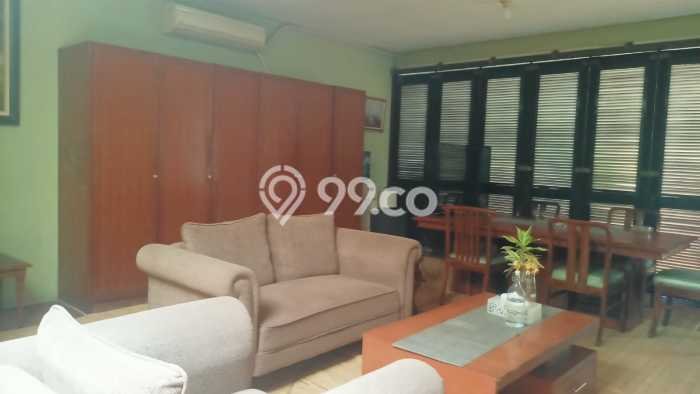 Rumah Elit Modern Tanpa Renovasi di Kuningan Jakarta Selatan Rumah Elit Modern Tanpa Renovasi di Kuningan Jakarta Selatan