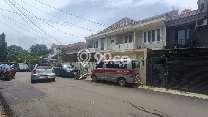 Rumah Elit Modern Siap Huni di Kemang Jakarta Selatan Rumah Elit Modern Siap Huni di Kemang Jakarta Selatan