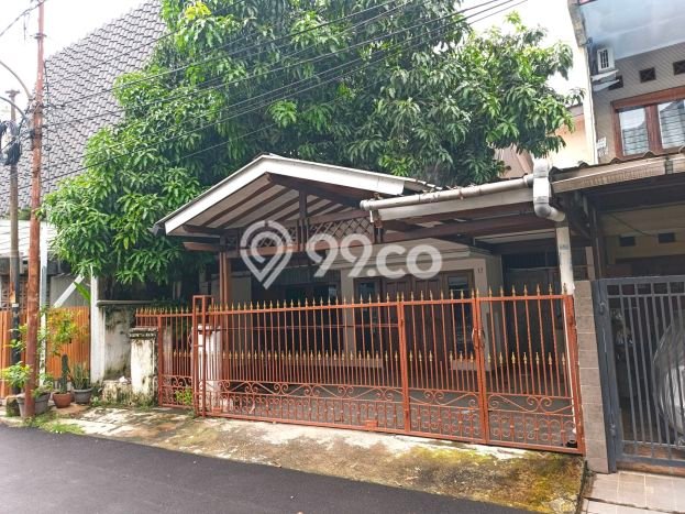 Hunian Nyaman Asri 3 KT Siap Pakai di Bintaro Tangerang Selatan Hunian Nyaman Asri 3 KT Siap Pakai di Bintaro Tangerang Selatan